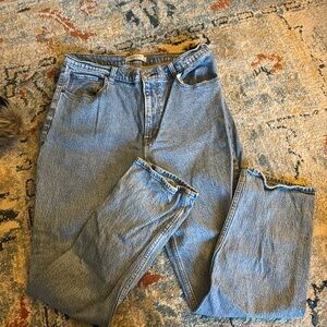 Abercrombie 90s Straight High Rise Jeans - Light Wash